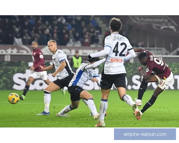 坎塞洛持续提升进攻能力,近期表现值得关注 坎塞洛持续提升进攻能力,近期表现值得关注