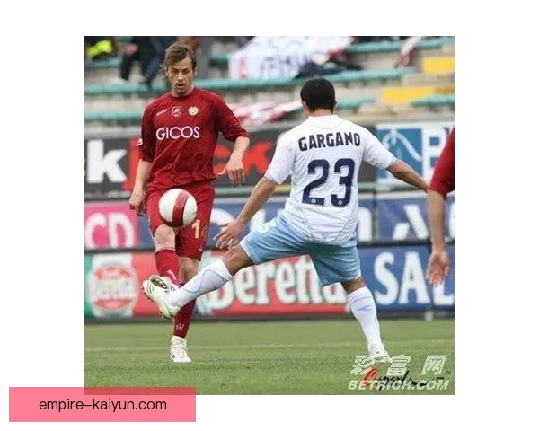 雷吉纳防线稳定，球队整体表现持续提升值得关注